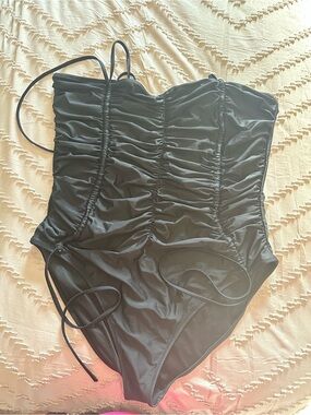 Classic Black Ruched Plus Size One-Piece Swimsuit